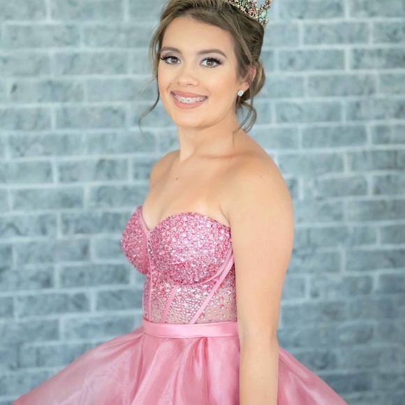 Prom Dress - Picture 5 of 5